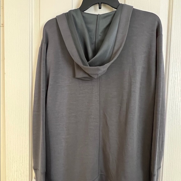 NWT Women's Gaiam Hudson Hooded Open-Front Wrap - Picture 3 of 11